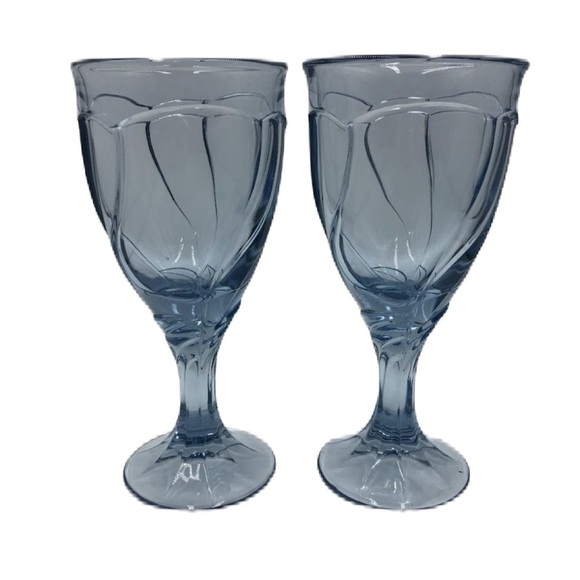 Blue Glass Goblets Set of 2 Collectible Decorative Elegant Drinkware - Picture 1 of 12